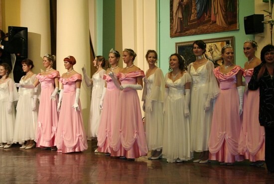 Проведение выпускных